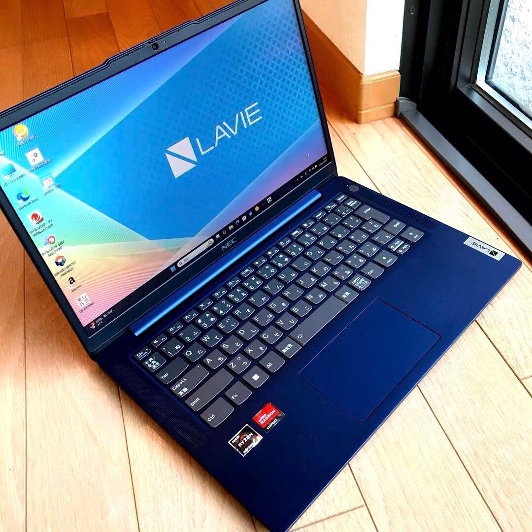 美品 NECLaVieN1455/HAL【2023年12月発売モデル】