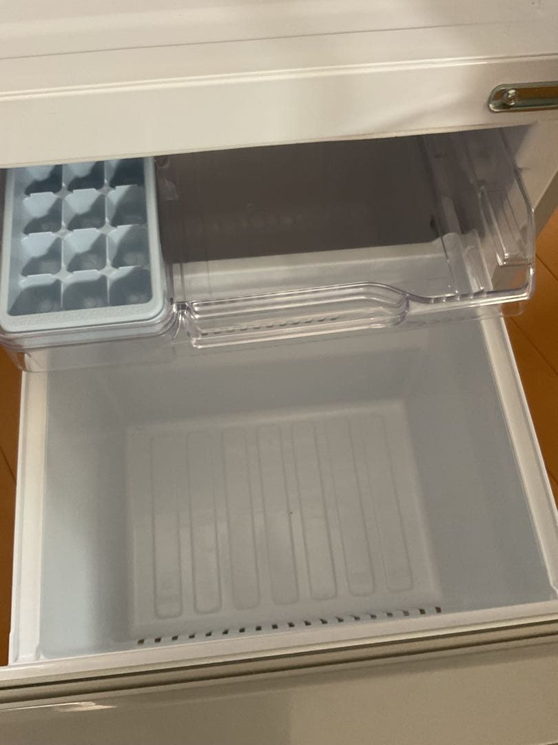 三菱電機 146L 2ドア 冷凍冷蔵庫 MR-P15A-S 2017年製