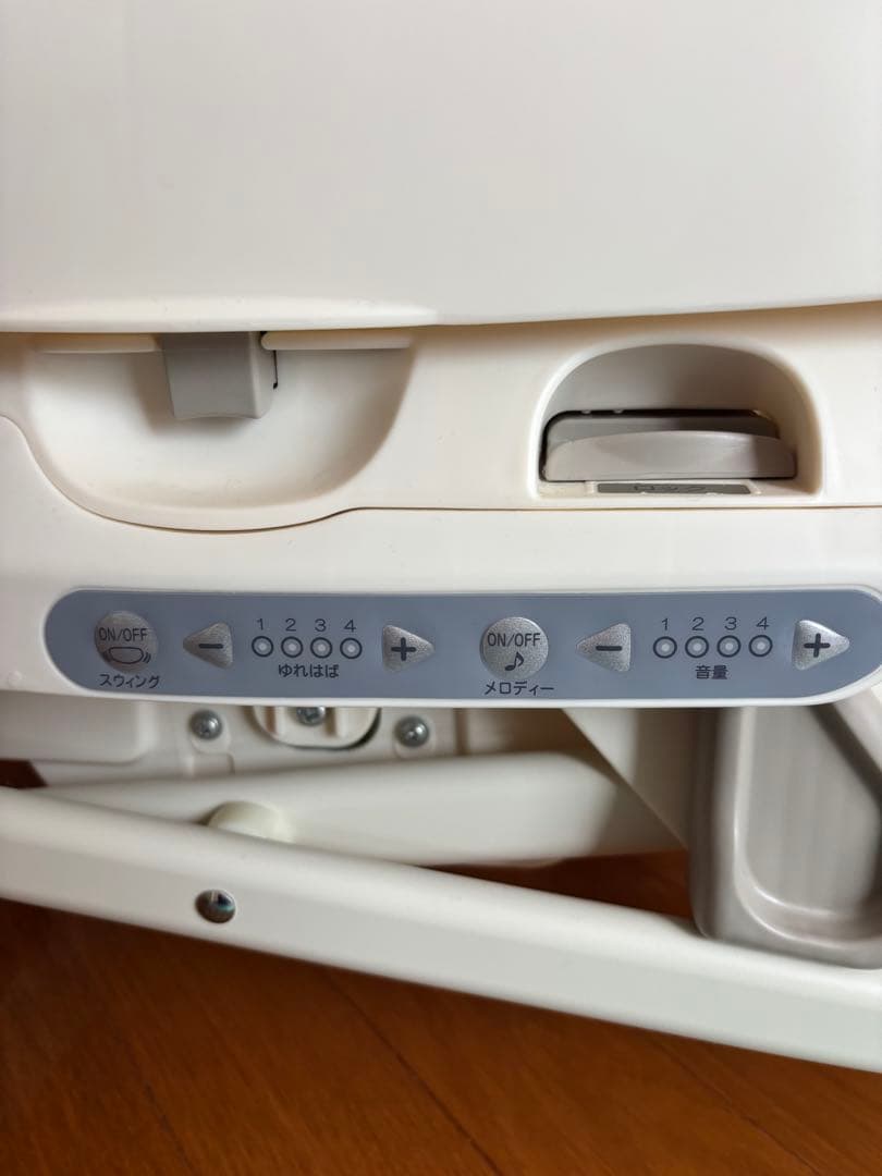 combiネムリラAUTOSWINGエッグショック電動ハイローチェア早い者勝ち‼️