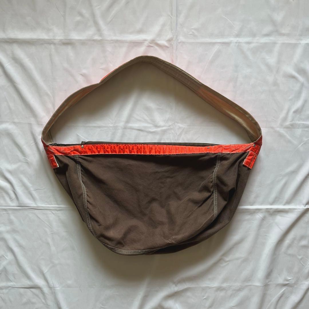 古着　70s　ヴィンテージ　ニュースペーパーバッグ