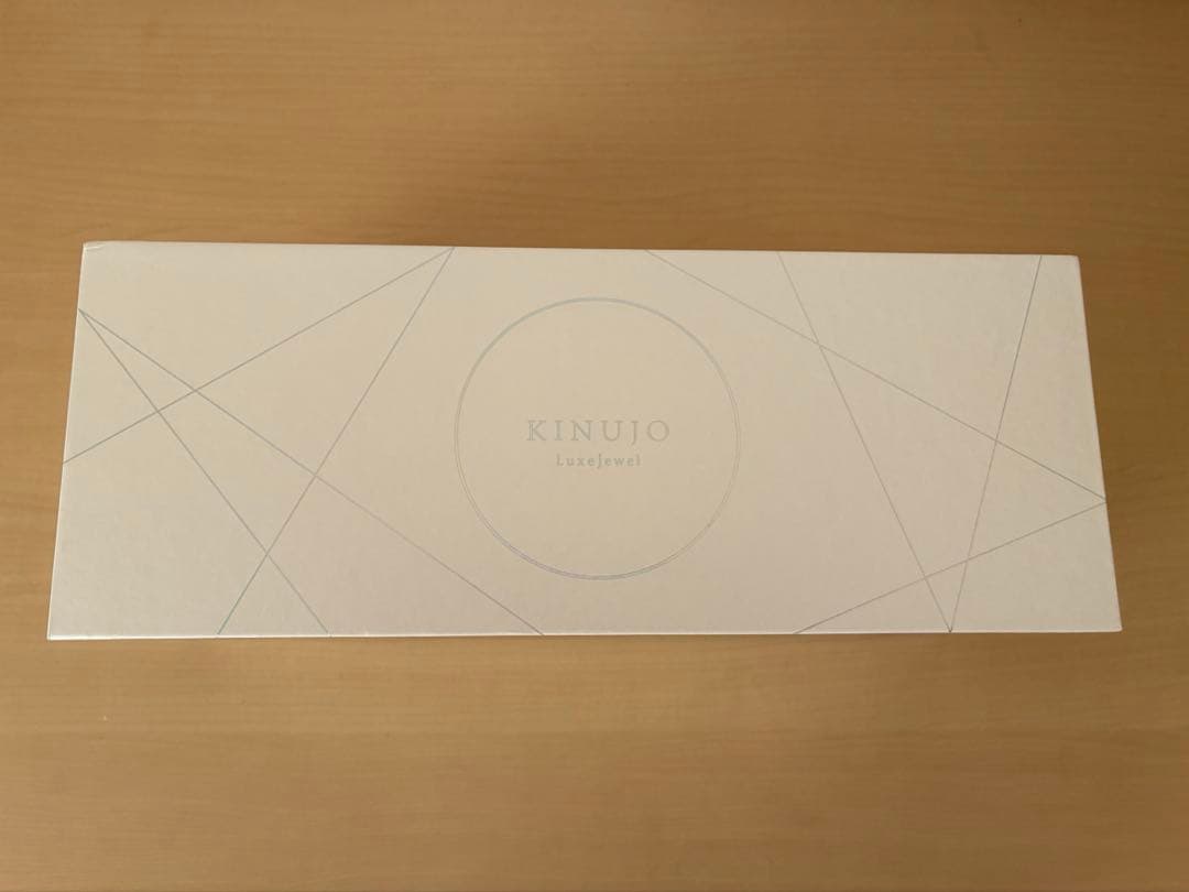 KINUJO LUXEJEWEL コードレスストレートアイロン