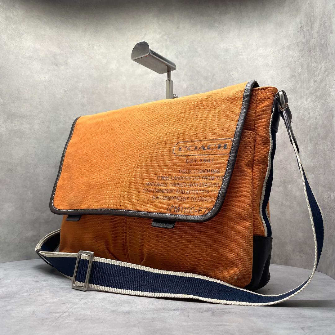 バッグ COACH Orange Canvas Leather Messenger