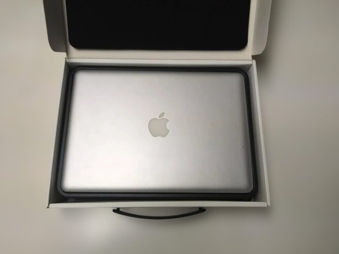 MacBook本体 Apple MacBook Late 2008