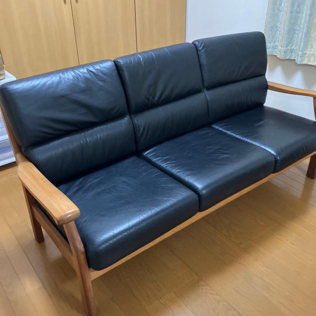 最終大幅値下げ　黒本革レザー3人掛けソファ