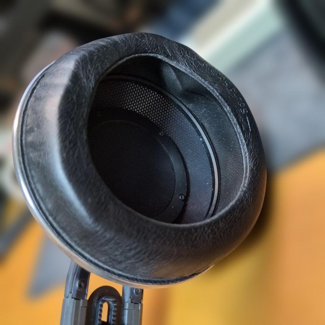 ヘッドホン AKG K812