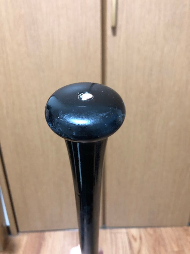 売り切り早いもの勝ちセール　ビクタス　軟式木製バット 赤黒84㎝