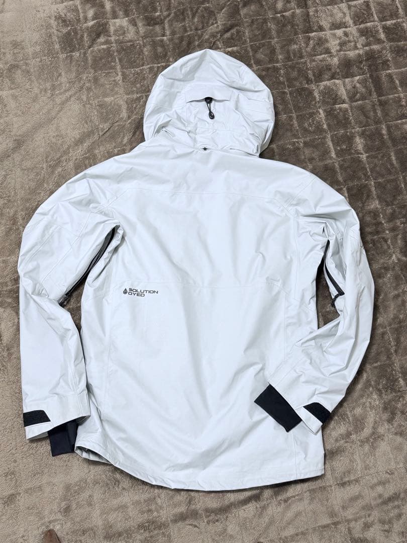 BURTON [ak] GORE-TEX ジャケット Mサイズ訳ありアウトレット