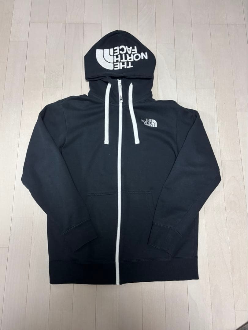 THE NORTH FACE ブラックパーカーLサイズ