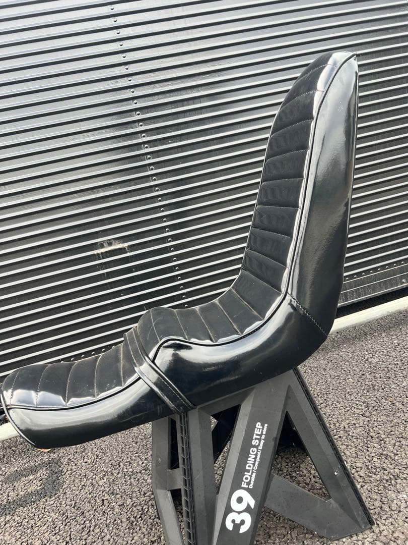 SUZUKI⭐︎gs400エナメル三段シート☆