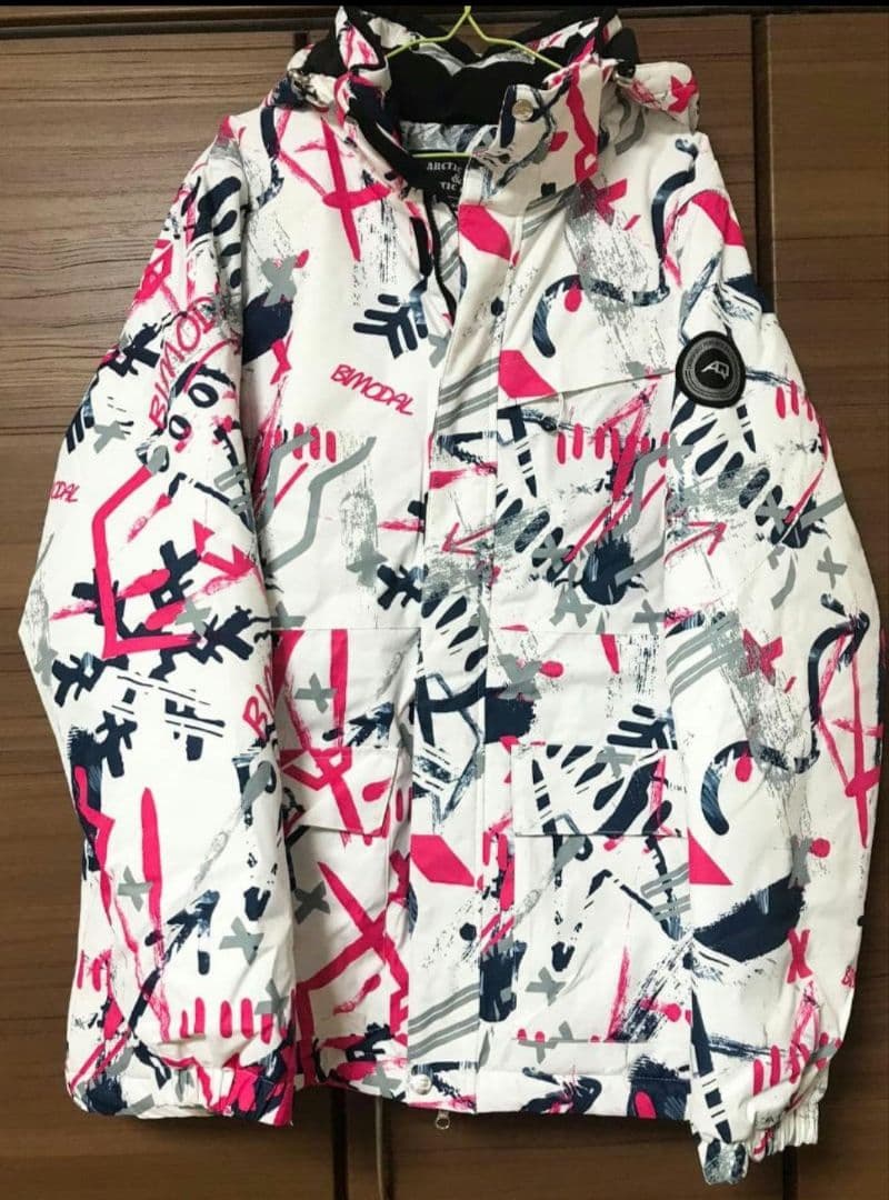 スキーウェア　上下セット　レディース　ジャケット　パンツ　保温 防寒 抜水