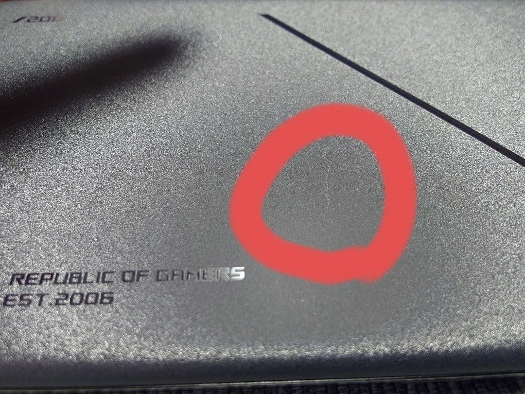 中古 ASUS ROG Phone 9 Pro RAM24GB/ROM1TB