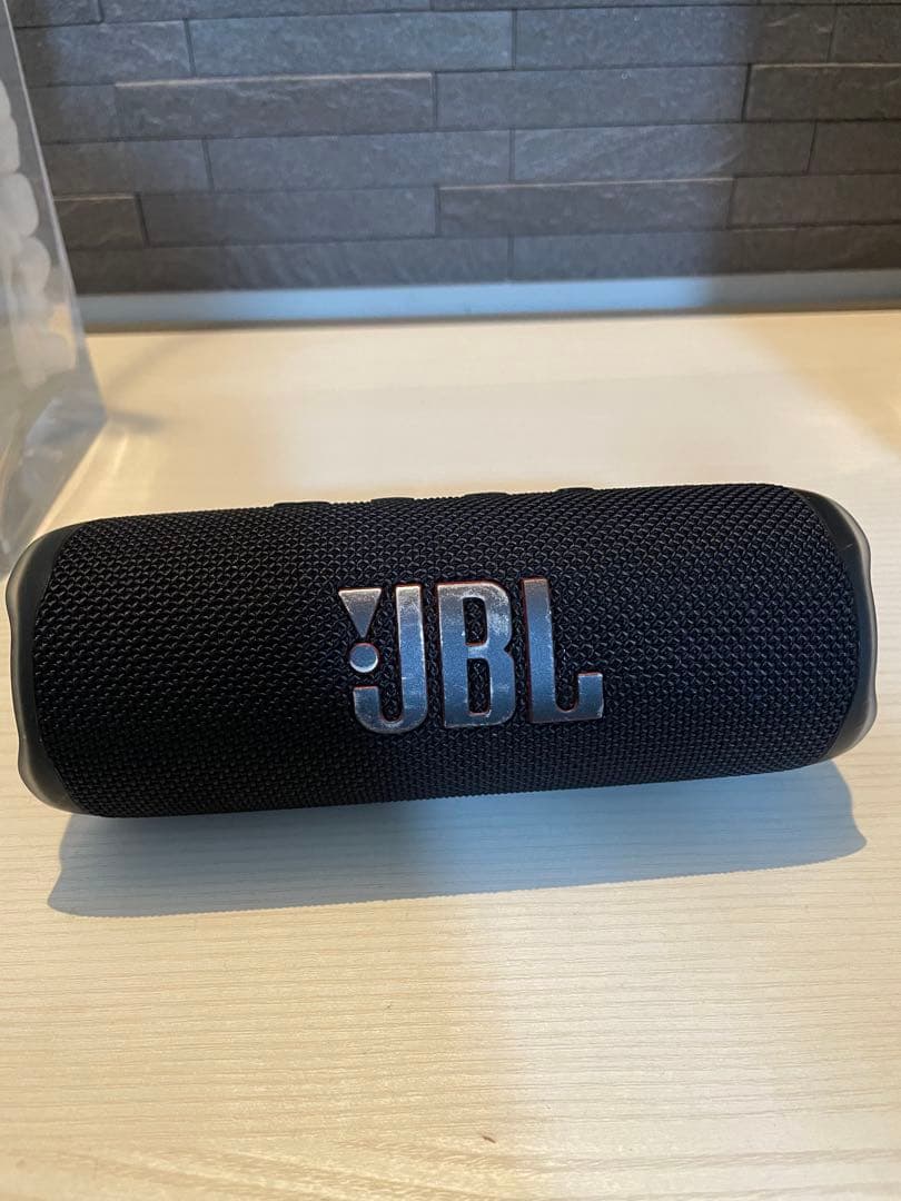 JBL FLIP6 Bluetooth スピーカー　黒