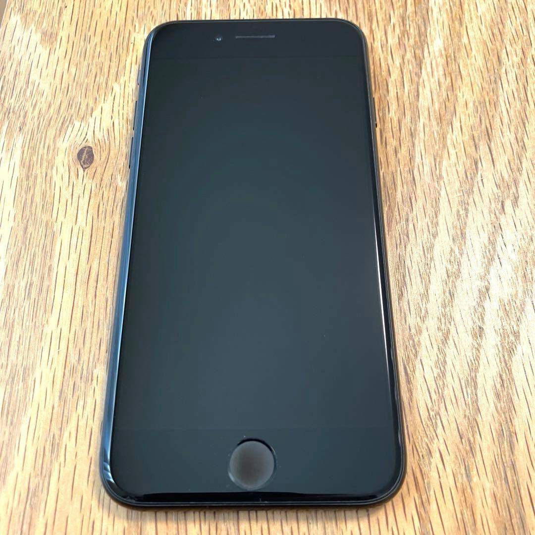 Apple iPhone SE第2世代　64GB ブラック　SIMフリー