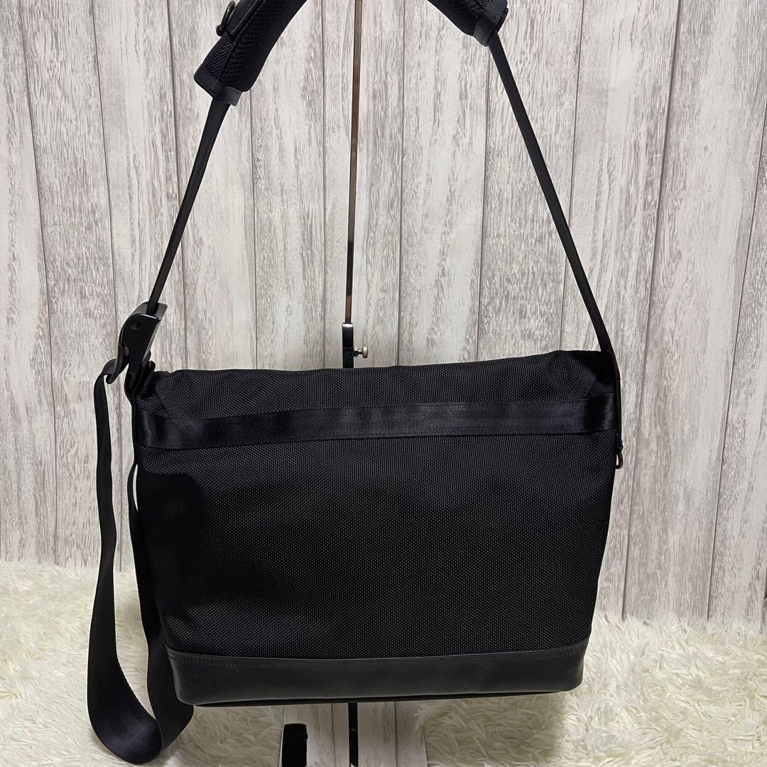 【美品】PORTER ポーター HEAT ヒート メッセンジャーバッグ 斜め掛け