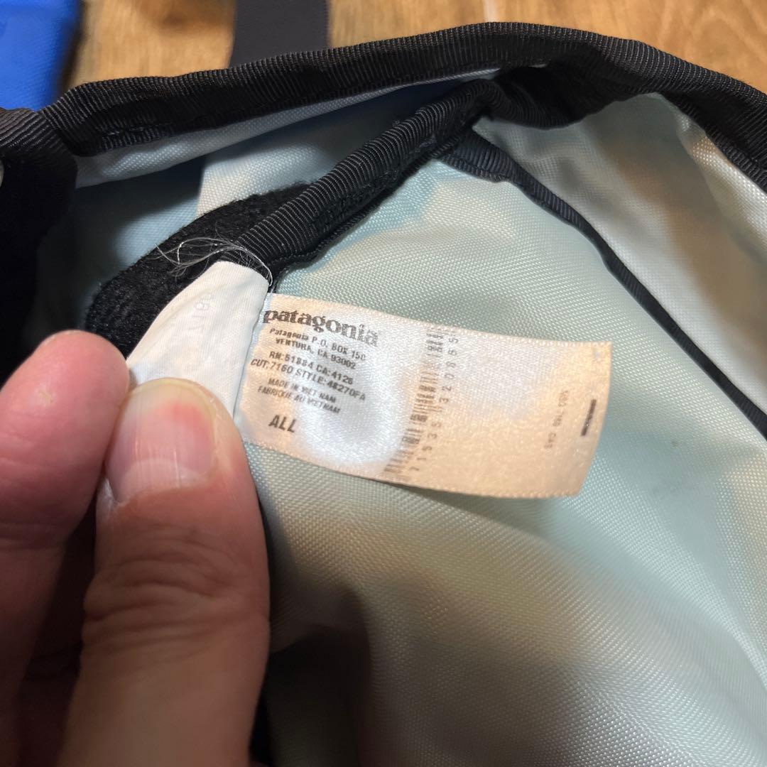 patagonia メッセンジャーバッグ ブルー　ベトナム製