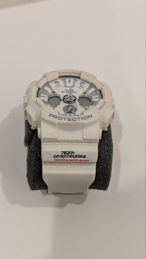 [希少モデル] G-SHOCK GA-120-A ホワイト ランドクルーザー