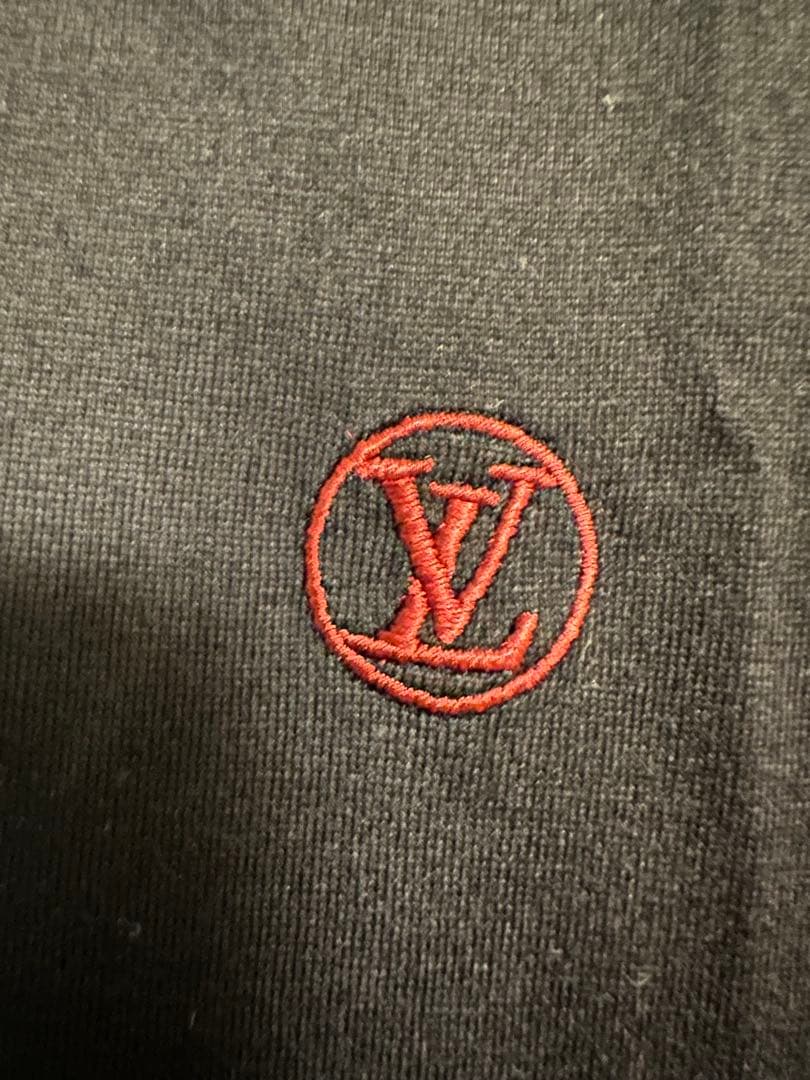 LOUISVUITTON ワンポイント　シャツ