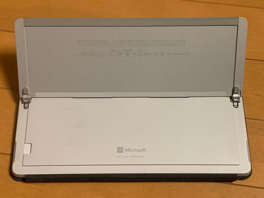 ★かじまる★Surface Go1824Windows 10Pro 中古品