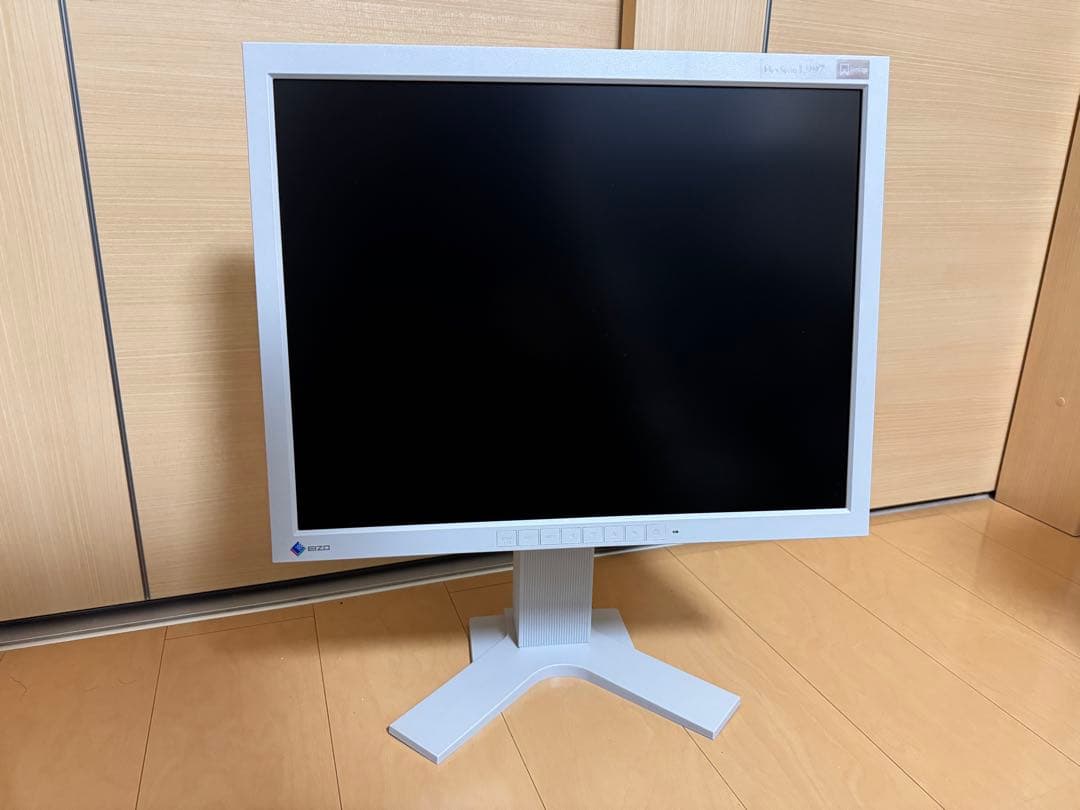 ディスプレイ・モニター本体 EIZO FlexScan L997-GY