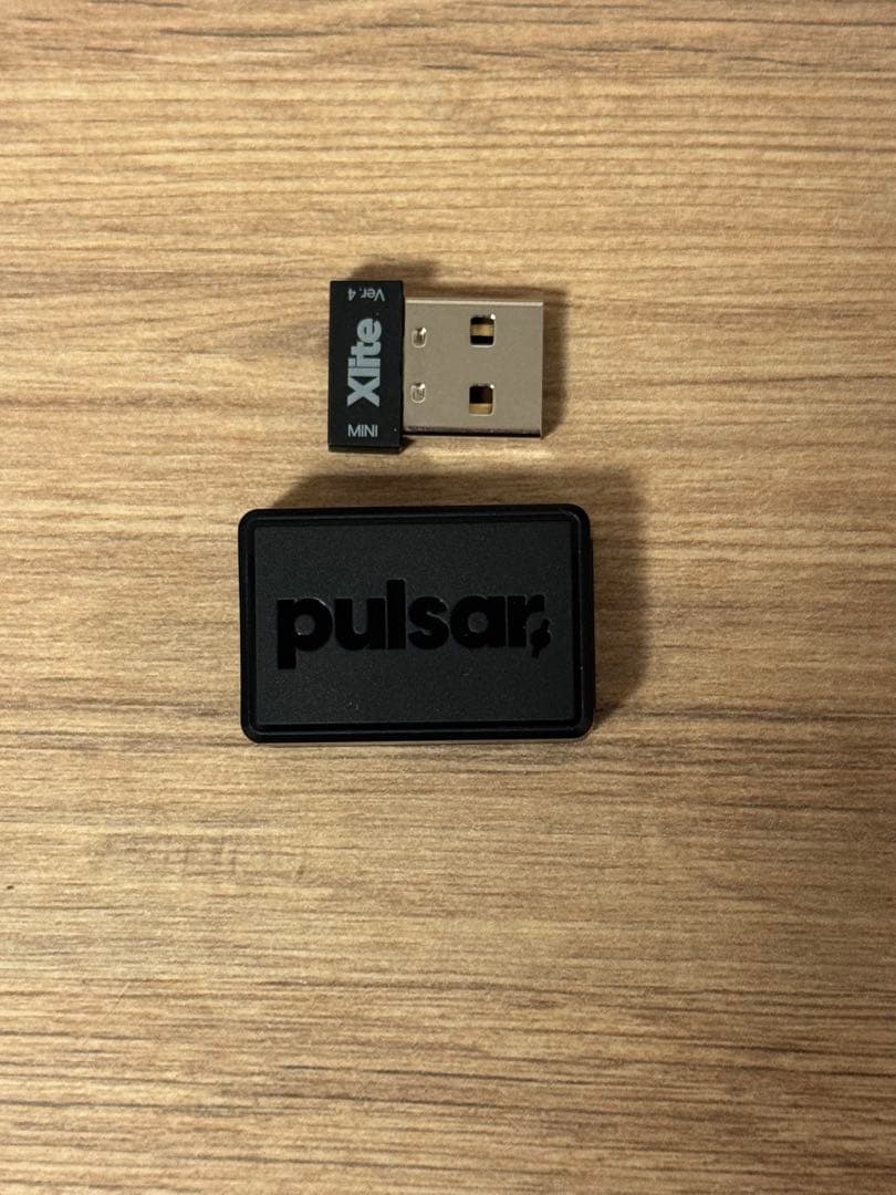 Pulsar Xlight v4 mini マウス パルサー