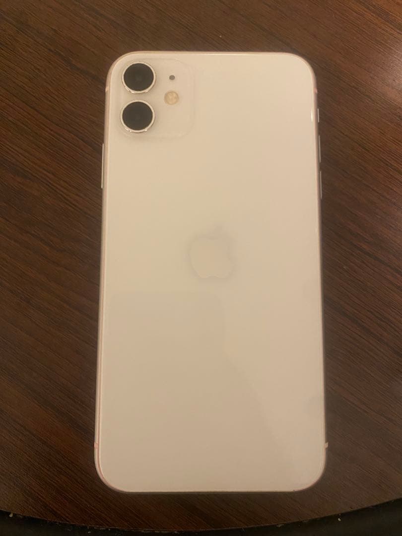 Apple iPhone 11 ホワイト 本体 64GB