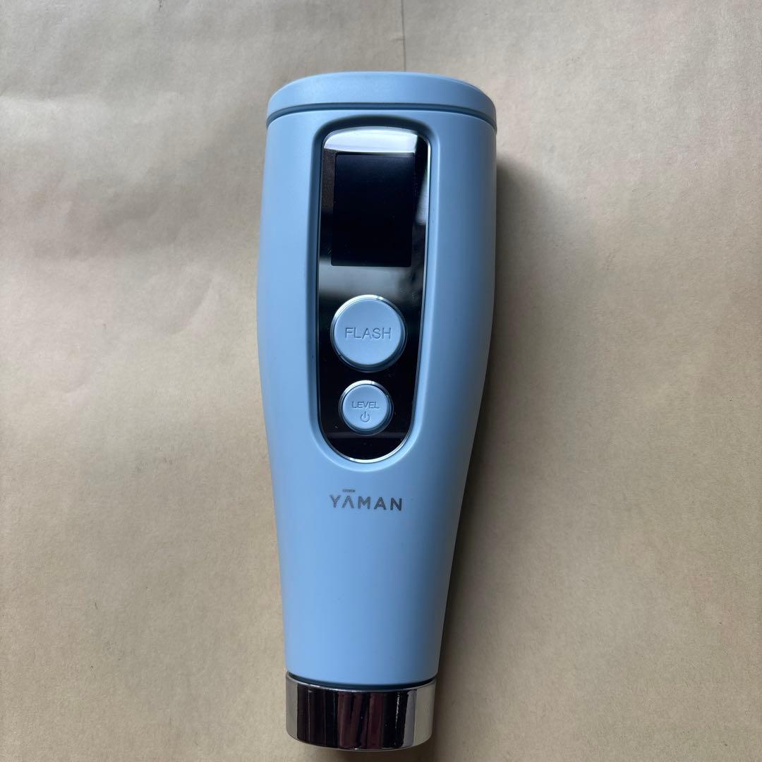 YAMAN 美顔器 フラッシュ機能付きライトブルー