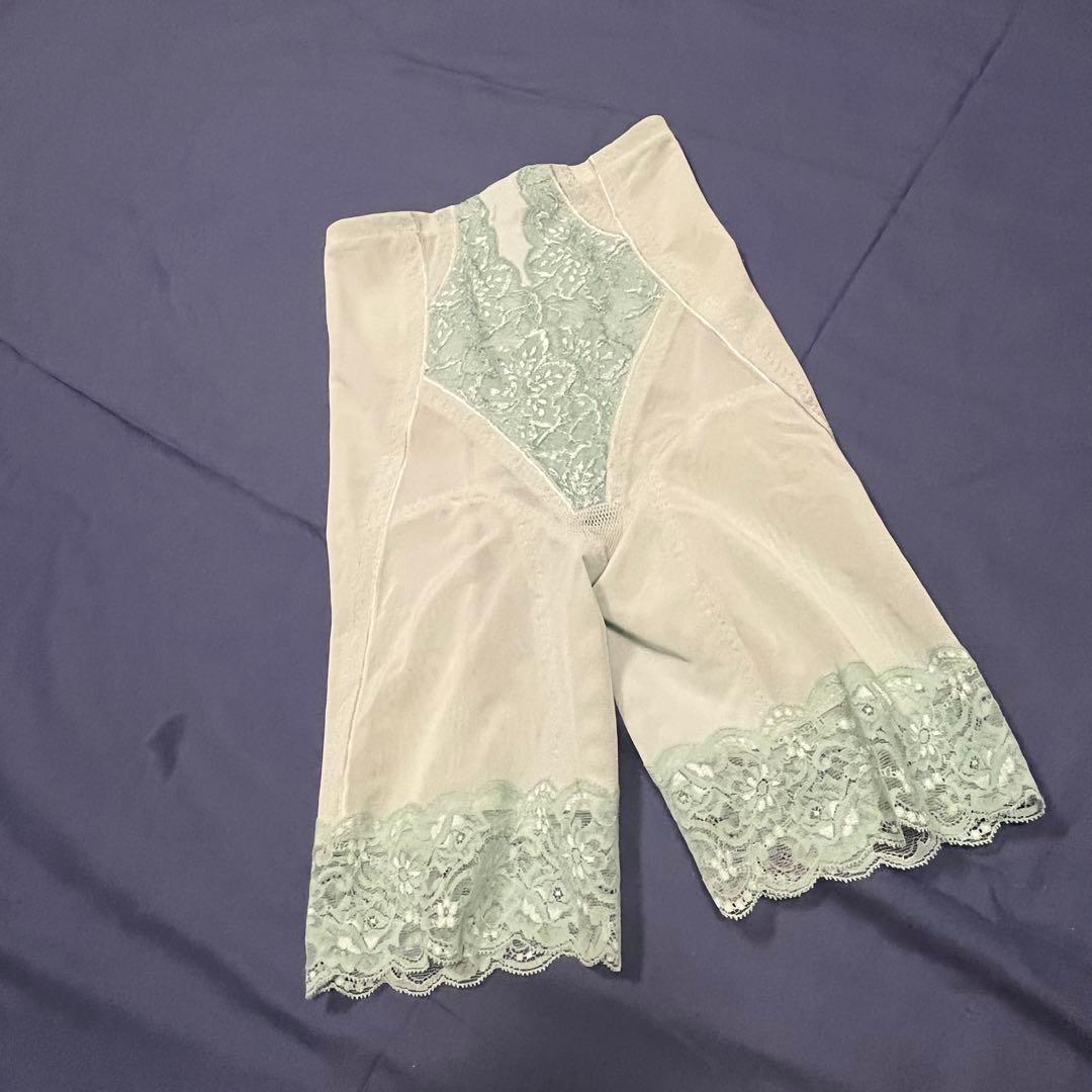 特価☆ほぼ未使用☆グラントイーワンズLALAGrantレギュラーガードルミント