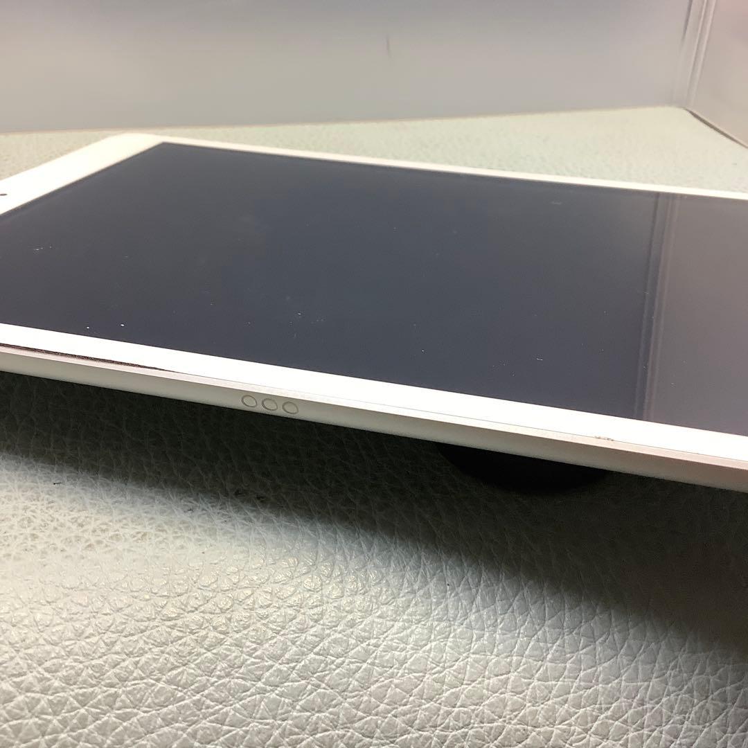 iPad 7世代32G wifi PSEバッテリー新品100%