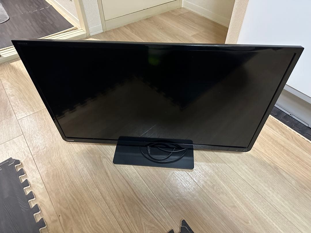 2015年TOSHIBA 32V液晶テレビ 32S258