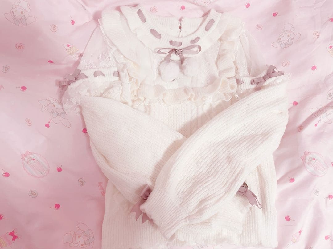 LIZLISA ポンポンリボンレースヨークニットトップス