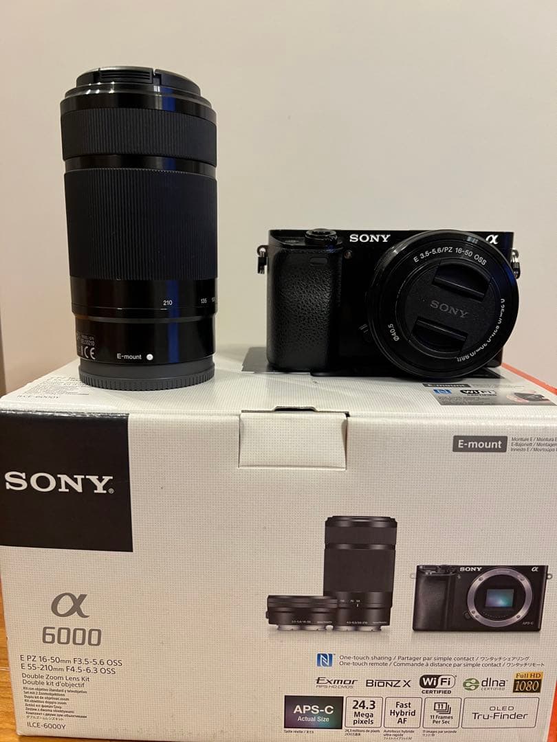 【中古品】SONY α6000 ダブルレンズキット/レンズフィルター付
