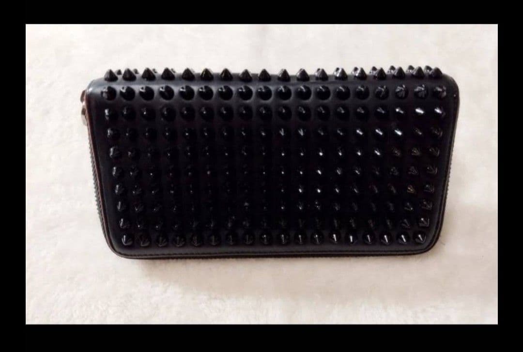 クリスチャンルブタン　長財布　財布　美品