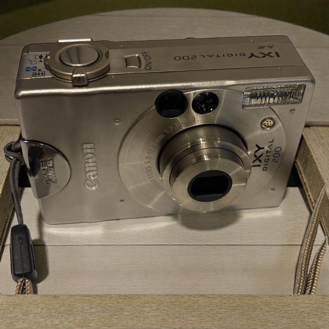 【美品レトロ】Canon IXY DIGITAL 200 シルバー　完動品