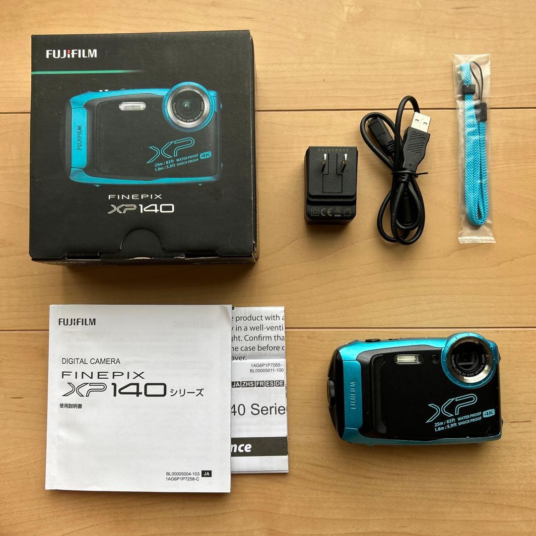 FUJIFILM　FINEPIX XP140