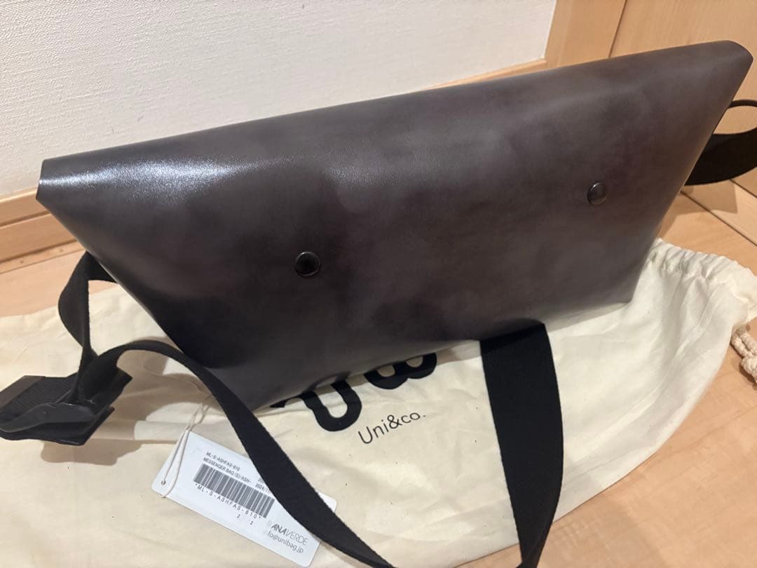 【新品】Uni&co メッセンジャーバッグ (S)/ASH-FAS