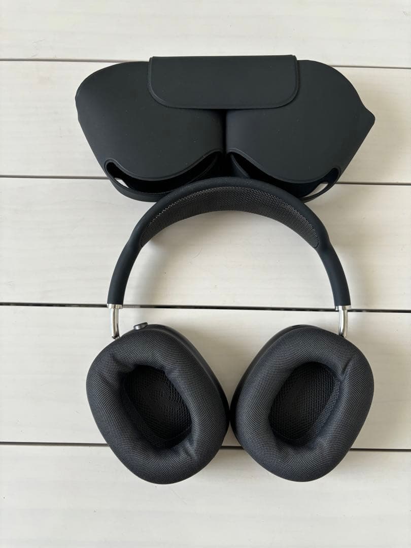 AirPods Max ミッドナイト　カバー付き、交換用付