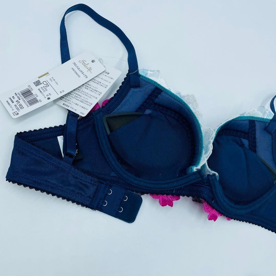 サルート/日本の花嫁　フロントエックス+ブラC70＆MソングショーKO　03