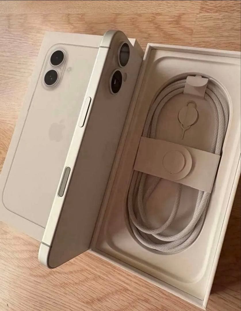 [ジャンク] iPhone 16 256GB BT92% ホワイト