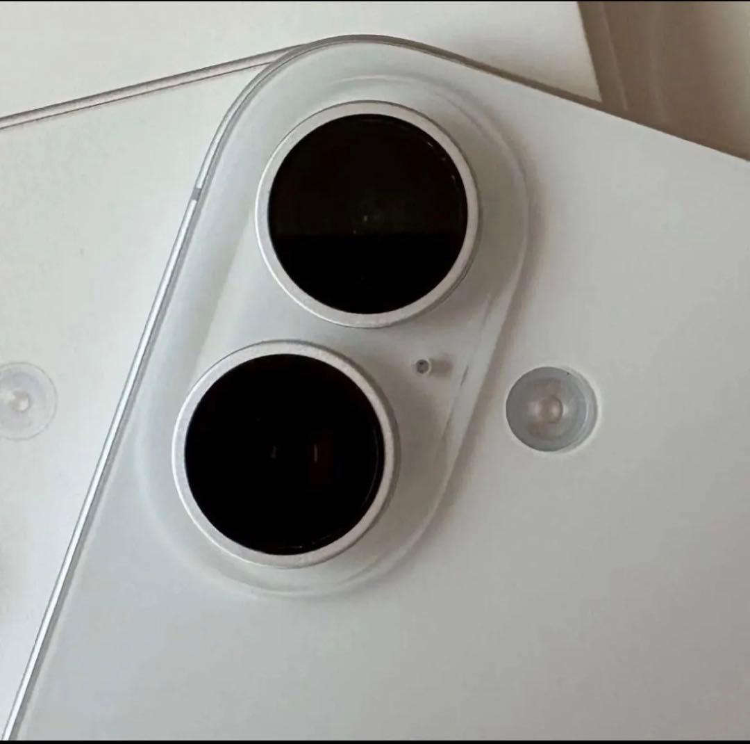 [ジャンク] iPhone 16 256GB BT92% ホワイト