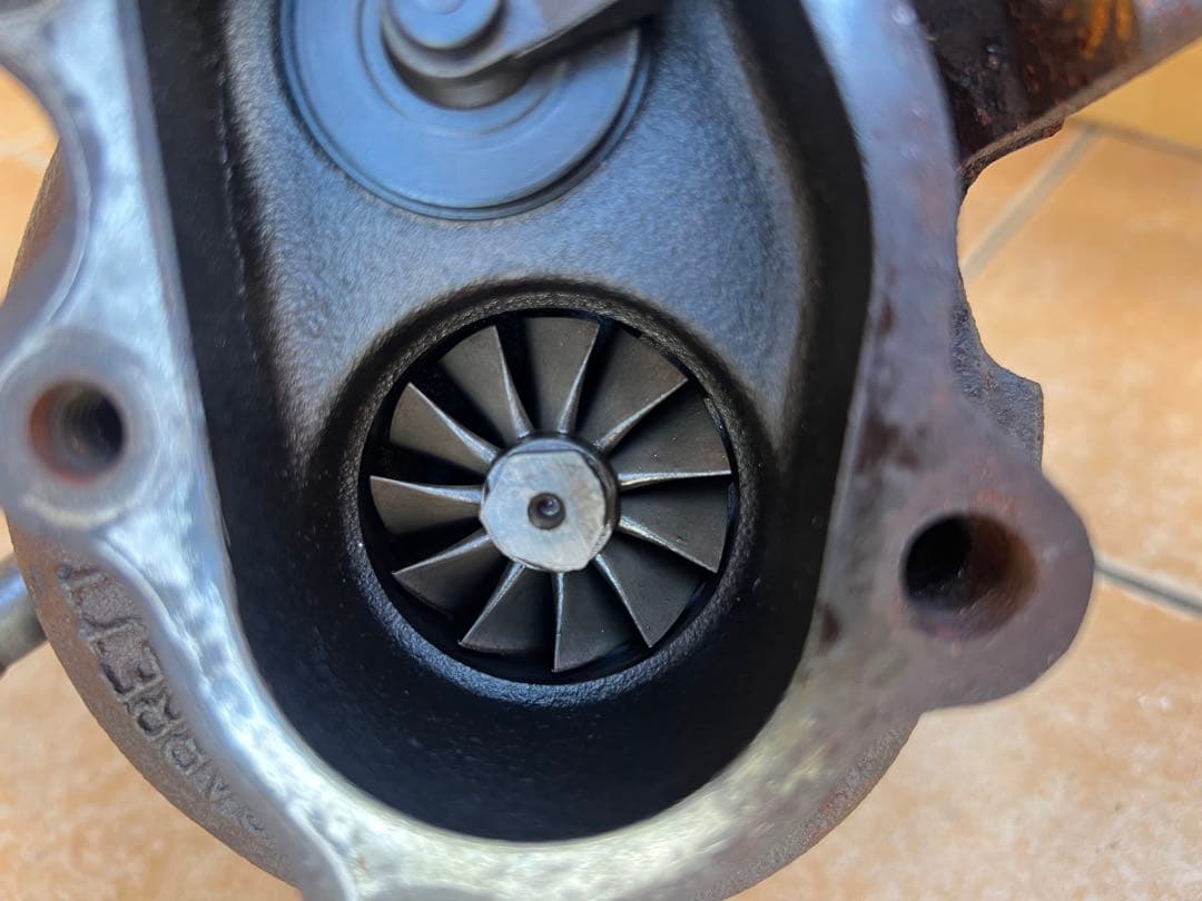 S14シルビア　純正タービン　HKSアクチュエーター付き