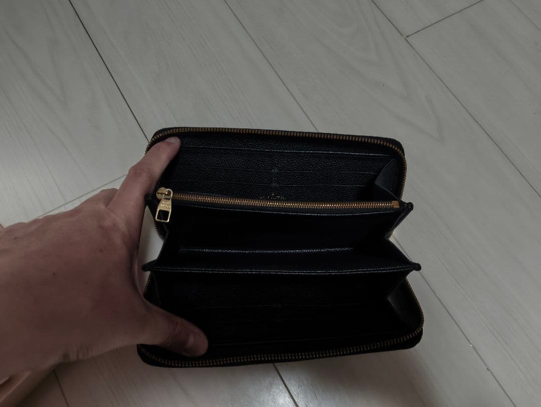 ルイ・ヴィトン長財布