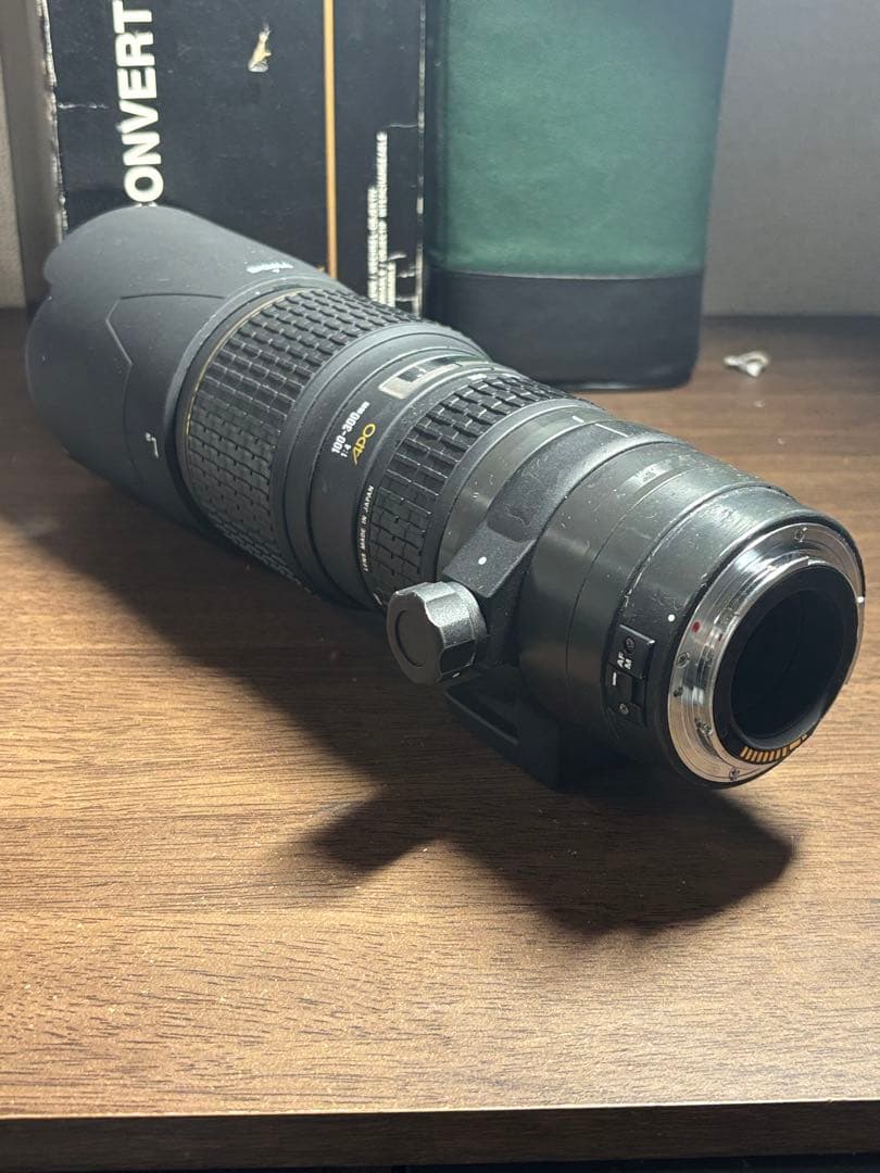 SIGMA 100-300mm F4 APO EFマウント