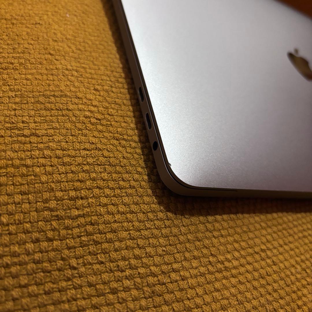 MacBook Pro 13インチ 2020 i5 16GB 512GB