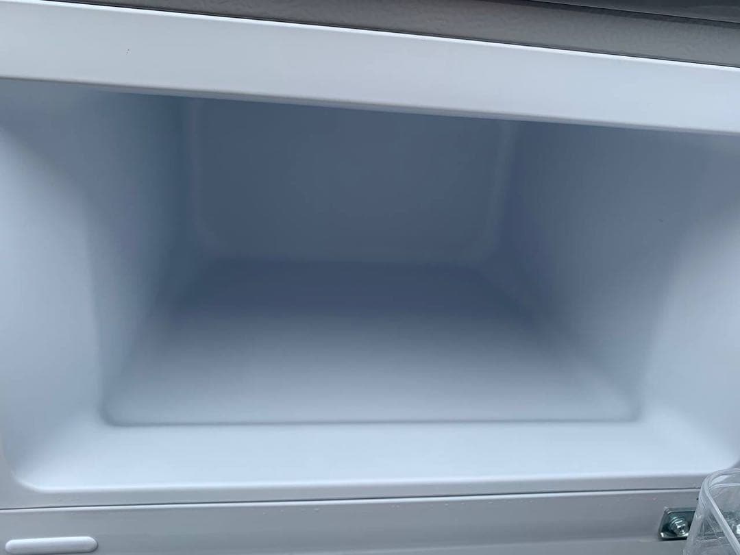 ♦YAMADA ノンフロン冷凍冷蔵庫【2022年製】YRZ-C09H1