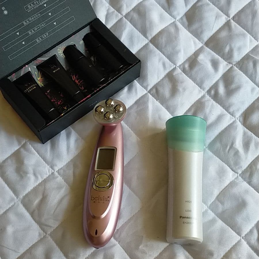 3点! belulu premium、Panasonic 美顔器、POLAキット
