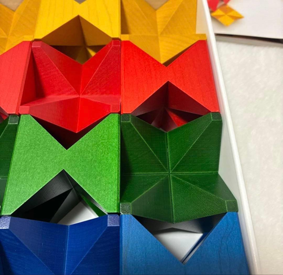 ♡新品未使用♡ Naef Spiel ネフスピール ★パターンブック付き★