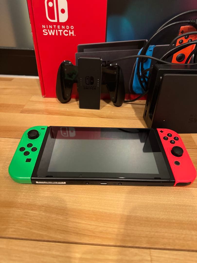 Nintendo Switch バッテリー強化版 本体