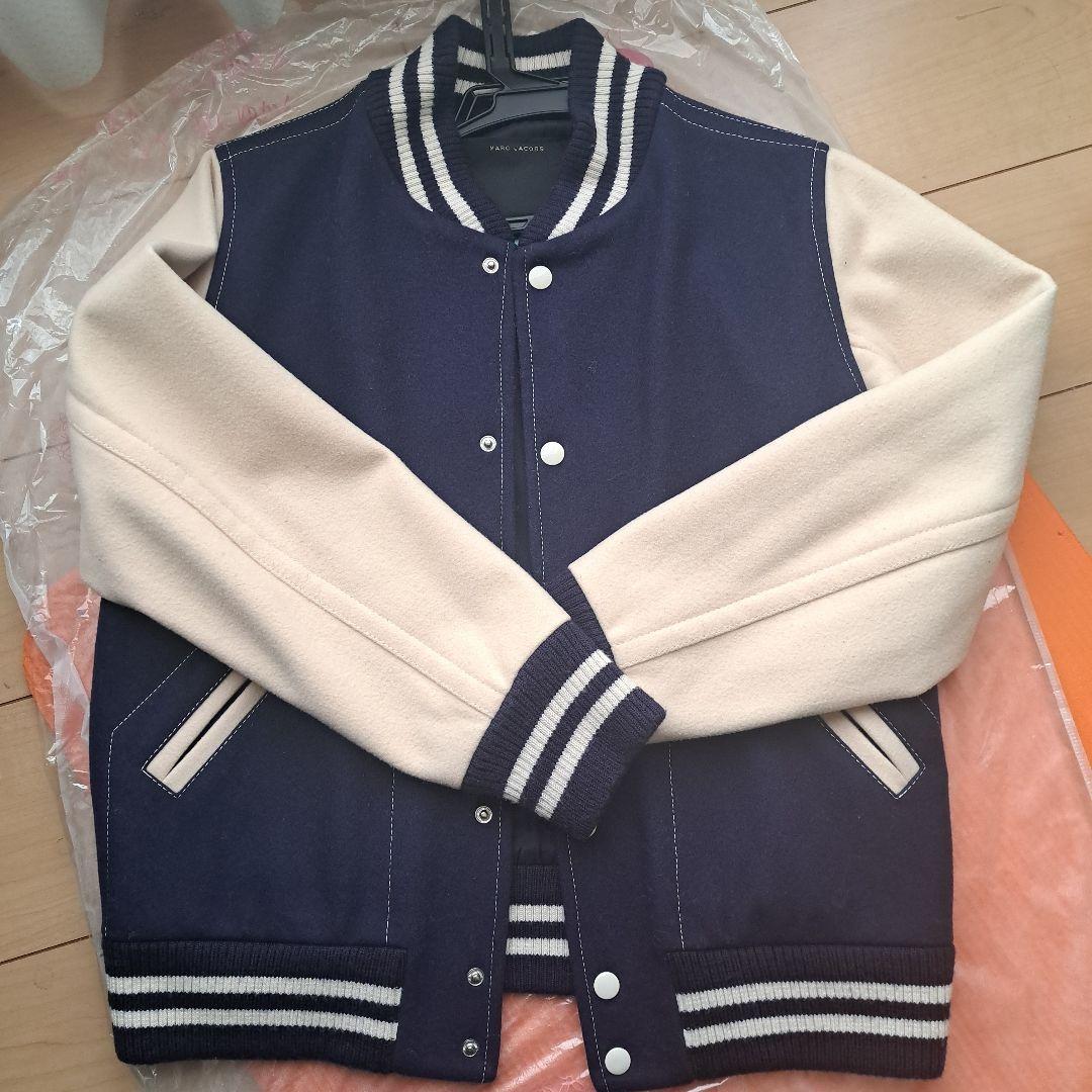 美品MARC JACOBS スタジャン 希少