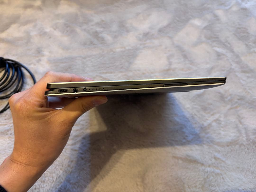 【Luffy 】Dell XPS 13 9365 本体 + ACアダプター