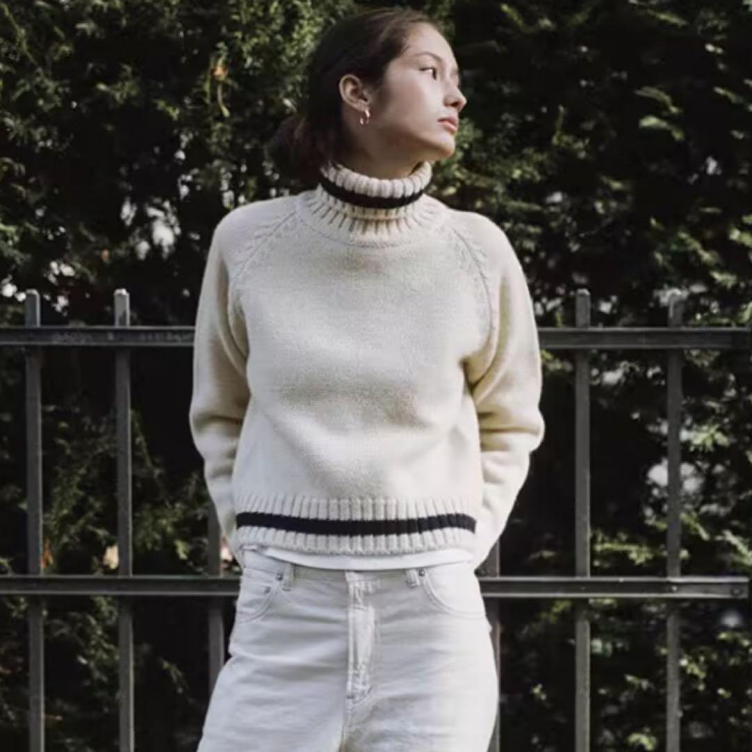 Urbanic30 ハリー タートルネックニット クリーム